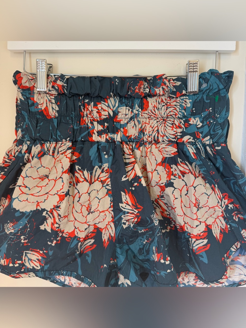 FreePeople Movement Teal Floral High-Waist Smocked Women’s Shorts - Picture 2 of 8